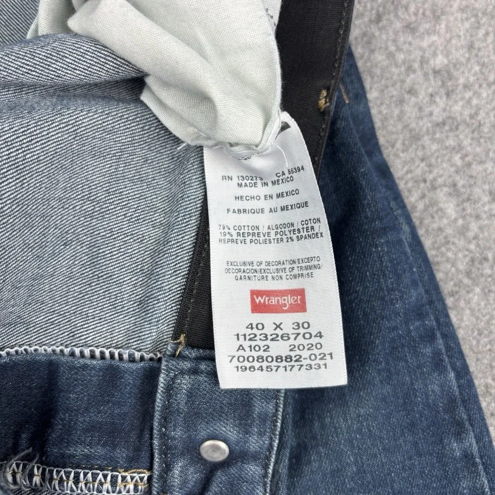 Wrangler Performance Series Jeans Mens 40x30 Dark Wash Straight Leg Stretch Blue